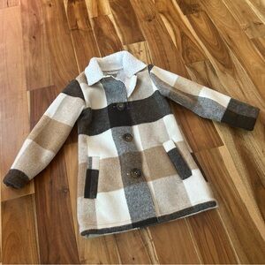 Kenzie Girl Little Girl Plaid Faux Wool Jacket. Size 4
